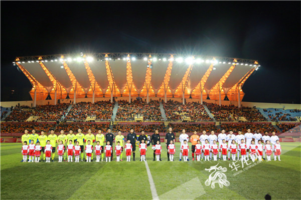 开云体育全站-塔图姆重返赛场，险胜首场状态出色，切尔西观众沸腾！的简单介绍-开云体育全站