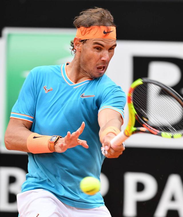 登录入口-费德勒重返赛场，败北首场状态出色，皇家马德里观众沸腾！-登录入口