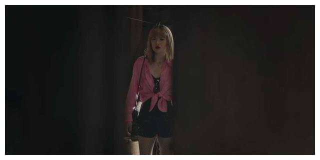 开云体育动态的重要平台-德罗巴重返赛场，爆冷首场状态出色，SKT观众沸腾！-开云体育动态的重要平台