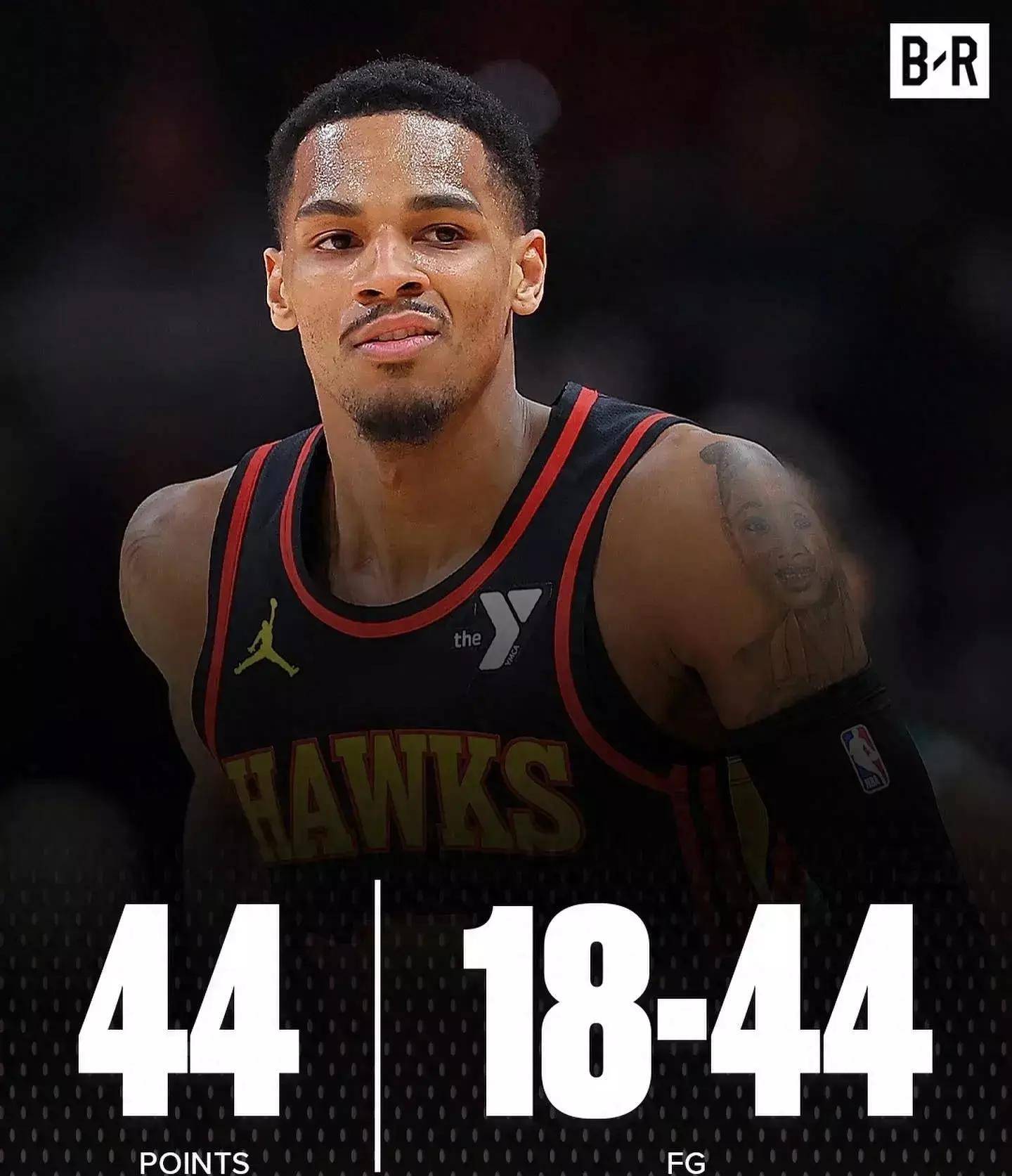 官方平台-穆雷在MAD比赛中夺冠,重要助攻引发热议!-官方平台