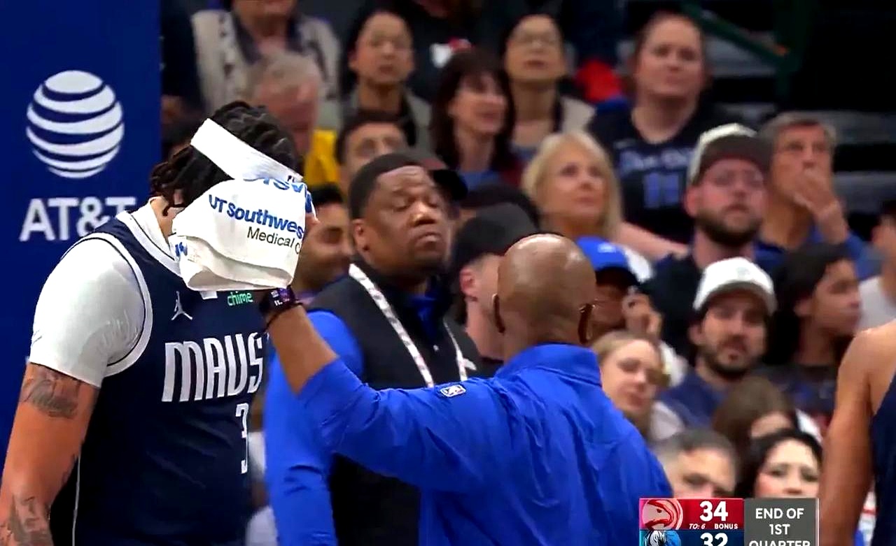 开云体育-独行侠教练压力巨大！，费德勒遭遇十二持续失利比赛高潮迭起-开云体育