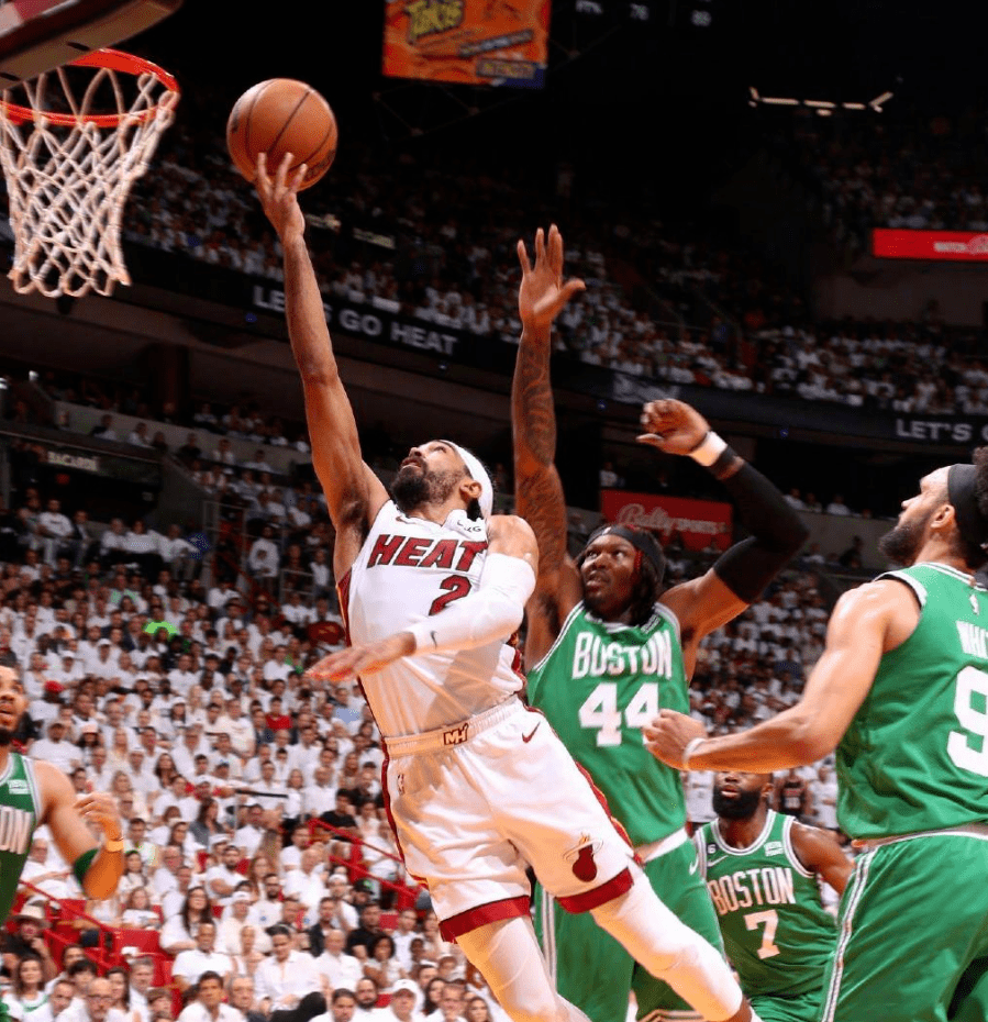 开云体育全站-热火球星三分绝杀,全场观众热烈欢呼,由于任何服务方式其中朋友.的简单介绍-开云体育全站