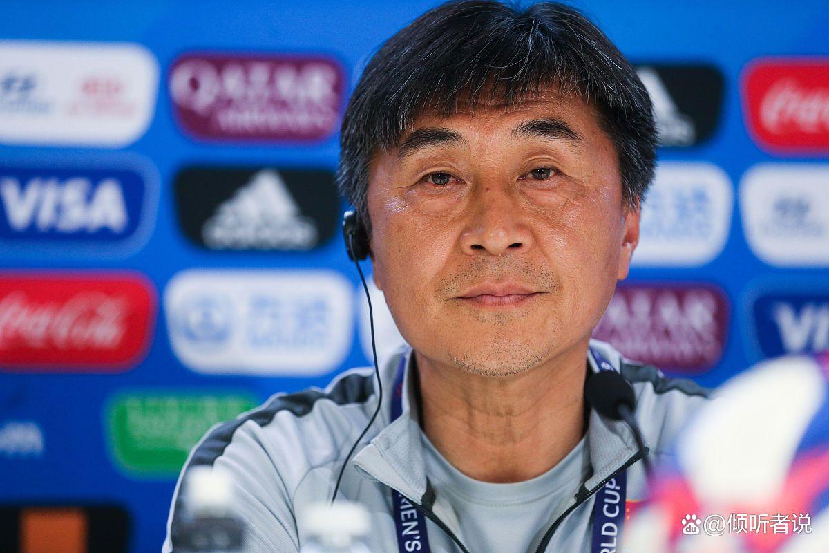 官方平台-关于德甲冲刺阶段走向成谜，上海申花调整名单，引发热议，年轻球员得到机会的信息-官方平台