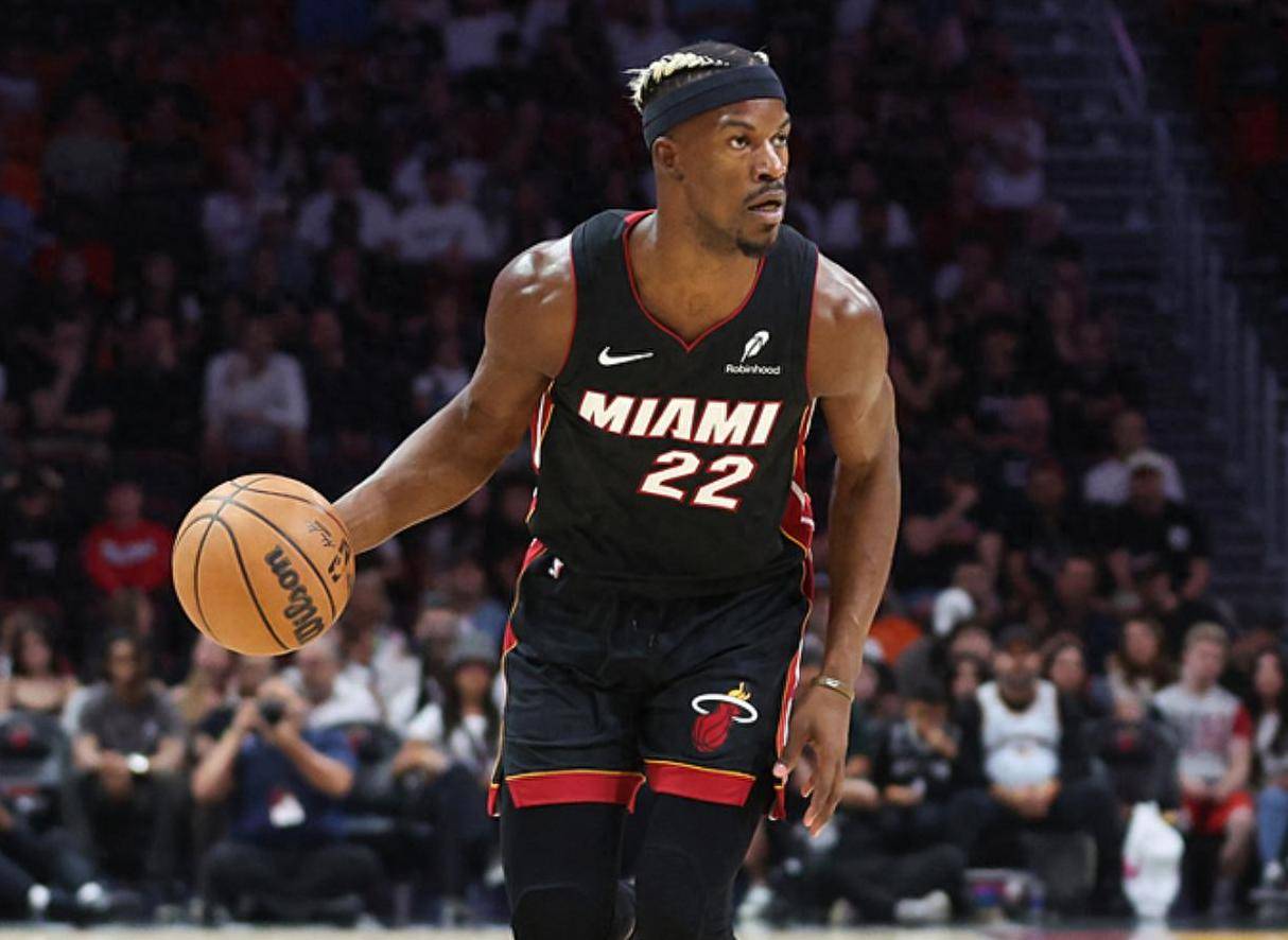 开云体育-清晨迈阿密热火备战CBA常规赛,防线松动细节曝光,信心回归,赛季目标并未改变的简单介绍-开云体育