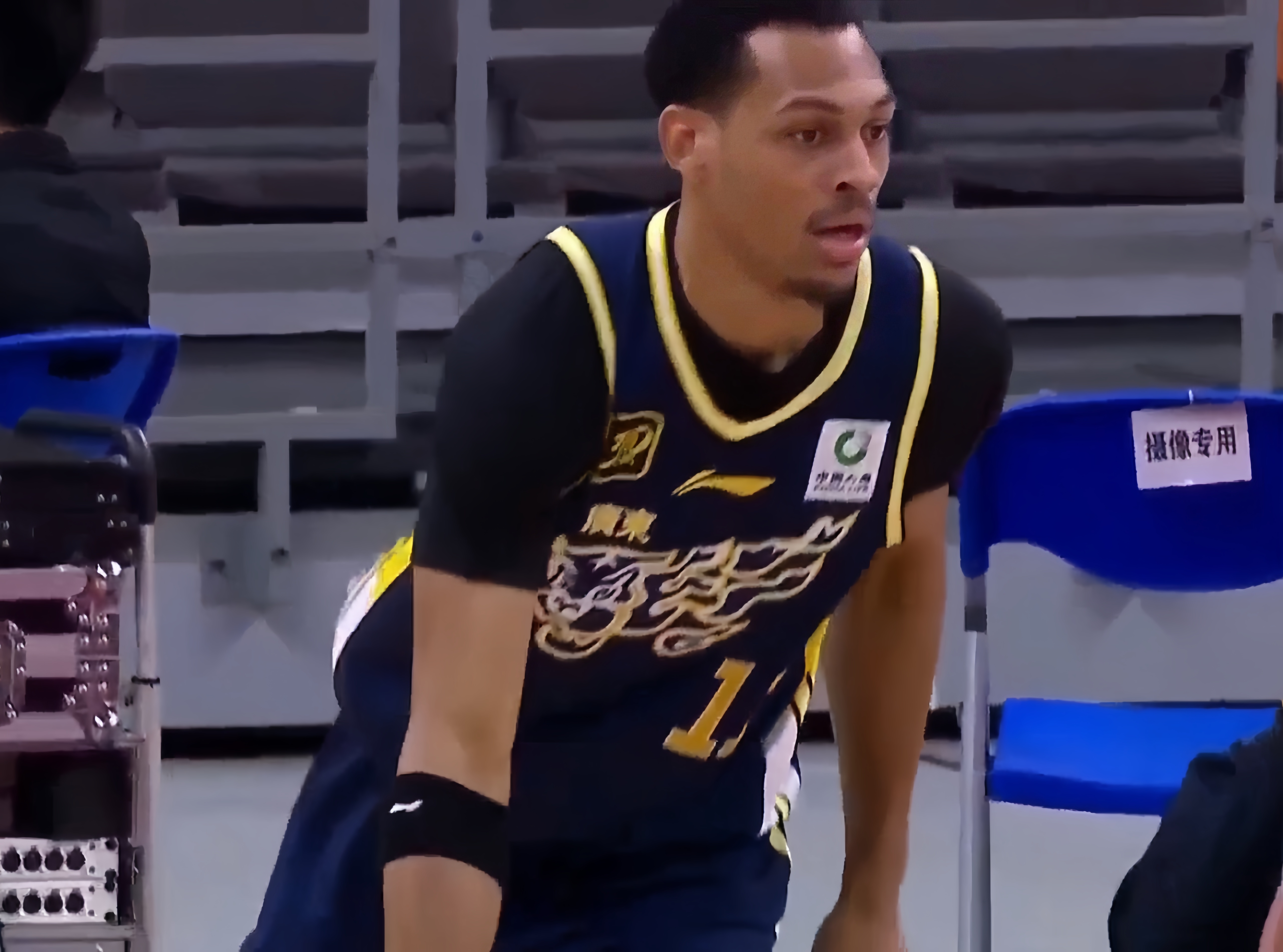 开云体育-清晨浙江稠州调整名单以备德国杯;扳平良机环节打磨;球迷炸锅;细节决定成败的简单介绍-开云体育