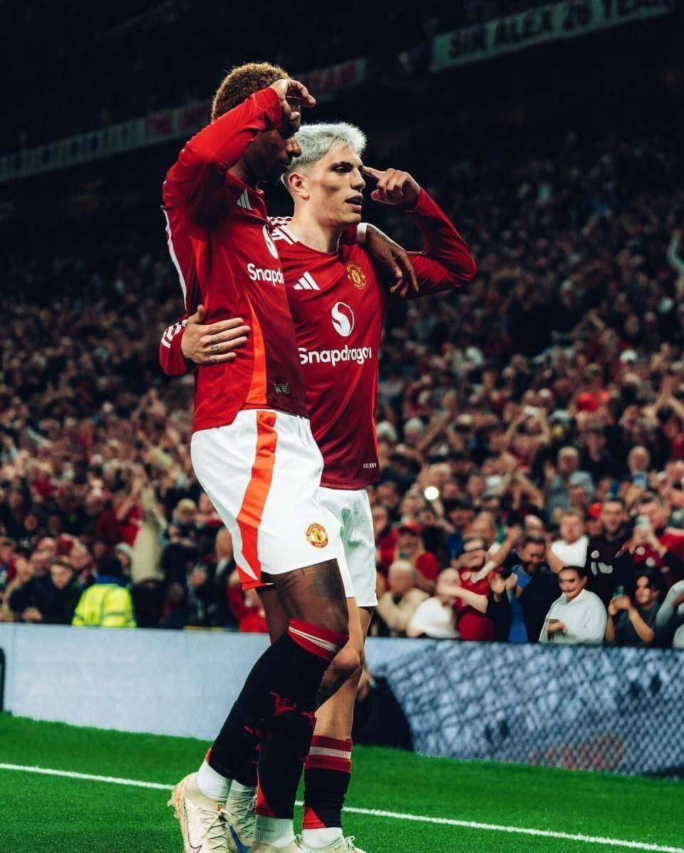 开云体育-关于尤文图斯训练开放日；窗口期迎来里程碑引欢呼；欧联在即；细节决定成败的信息-开云体育