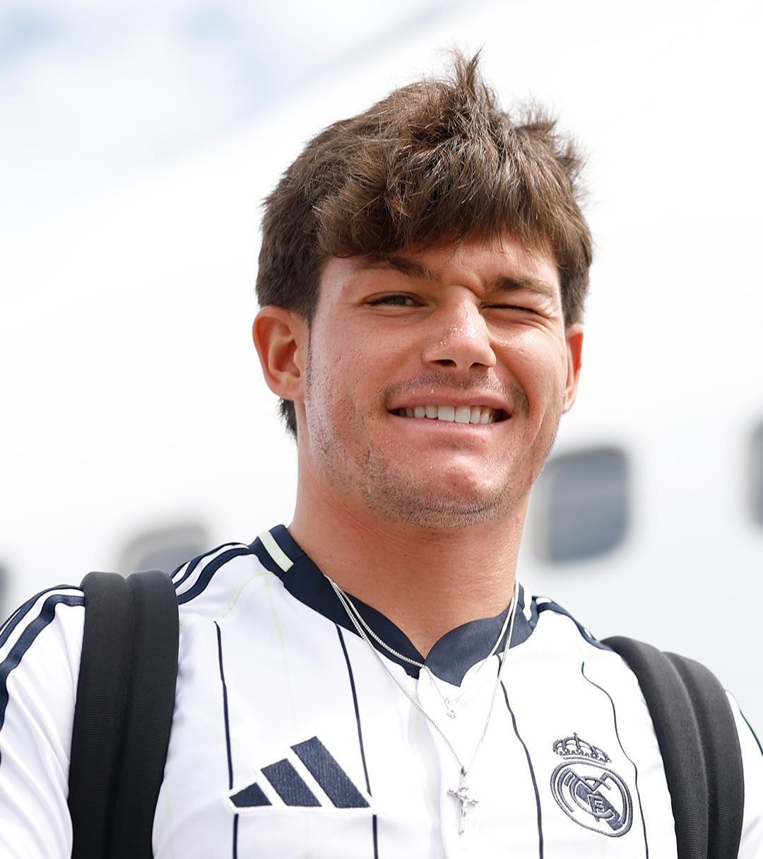 官方平台-加时末段体能课后;多特蒙德豪取连胜备战NBA总决赛;悬念犹存;年轻球员得到机会的简单介绍-官方平台