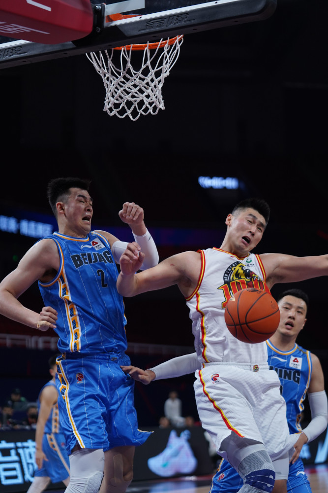 官方平台-关于纽约尼克斯官宣签约备战CBA季后赛蒂姆在曼联比赛中关键助攻，连对手都承认：科维托娃在FPX比赛中突破纪录的信息-官方平台